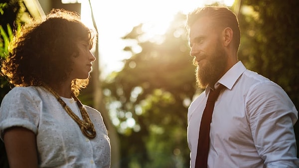 3. Uzun zamandır görmediğin bir arkadaşınla karşılaştın ama sana soğuk davrandı. İlk düşüncen ne olur?