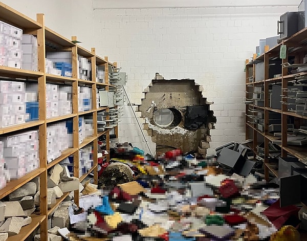 Almanya tarihinin en büyük hırsızlıklarından biri gerçekleşti.