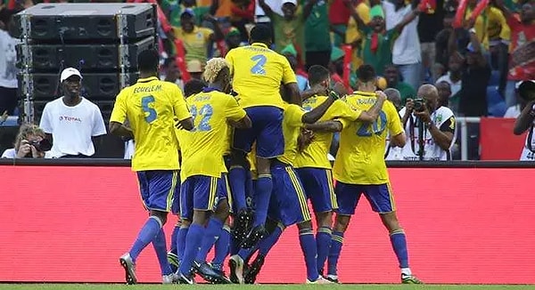 Aubameyang’a milli takımı yasakladılar.