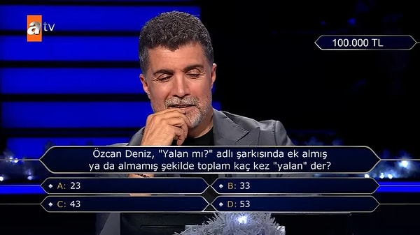 Özcan Deniz, Kim Milyoner Olmak İster'de kendi şarkısıyla alakalı soruyu bilemedi.