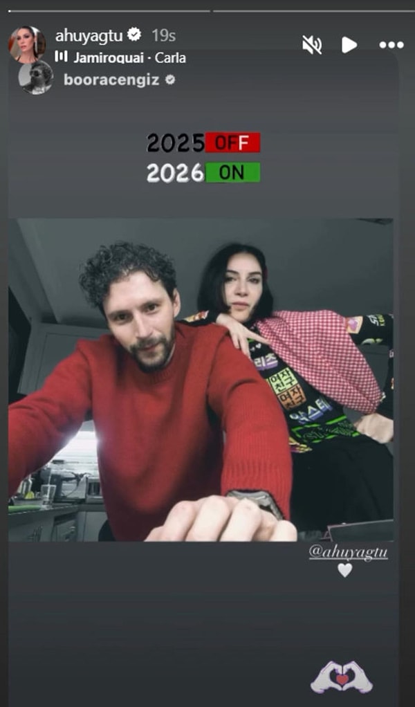 Ahu Yağtu ve Bora Cengiz, yeni yılı birlikte karşıladıkları anları sosyal medya hesaplarından paylaşarak ilişkilerini resmen duyurdu.