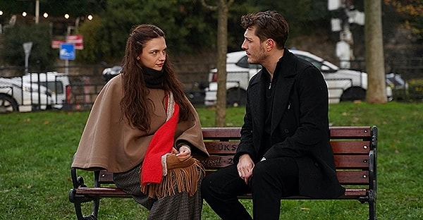 11. Atv'de başlayacak Aynı Yağmur Altında dizisinden yeni tanıtım yayınlandı.