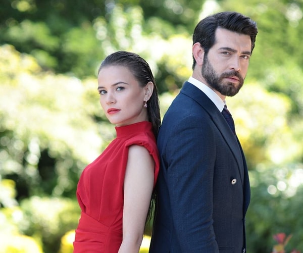 Kan Çiçekleri 2022’de ilk kez TV’de yayınlanmış, 2025’te final yapmıştı.