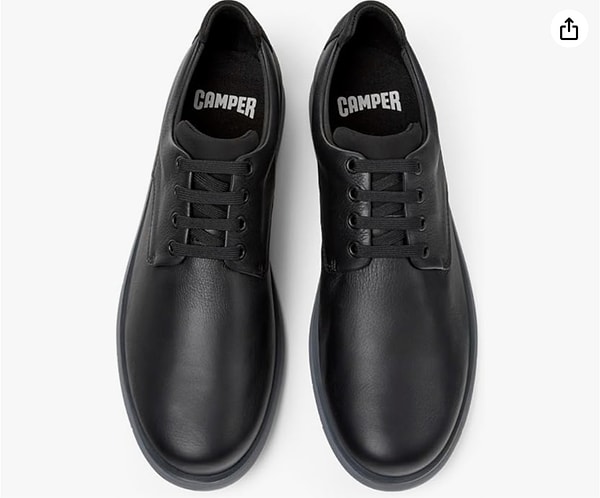 Erkek ayakkabısında rahatlık arayanların seveceği bu model, ergonomik tabanı ve kaliteli iç astarıyla gün boyu konfor sağlıyor.