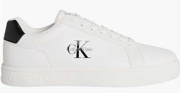 Sokak stilinde lüks bir dokunuş arayanlar için Calvin Klein sneakerlar günün en kârlı moda yatırımı.
