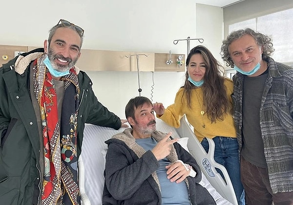 Öte yandan Ufuk Özkan’ın oyuncu arkadaşları da bu süreçte kendisine destek olmak için harekete geçti.