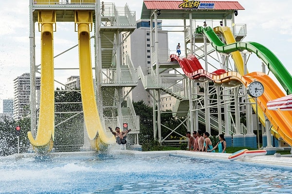 Fotoğraflar sıradan tatil beldelerini andırıyor ama adres oldukça farklı