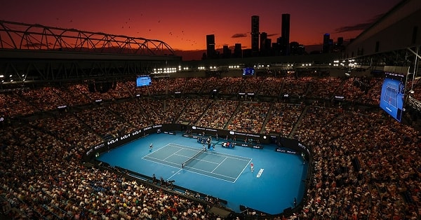 Zeynep turnuva favorisini eledi.