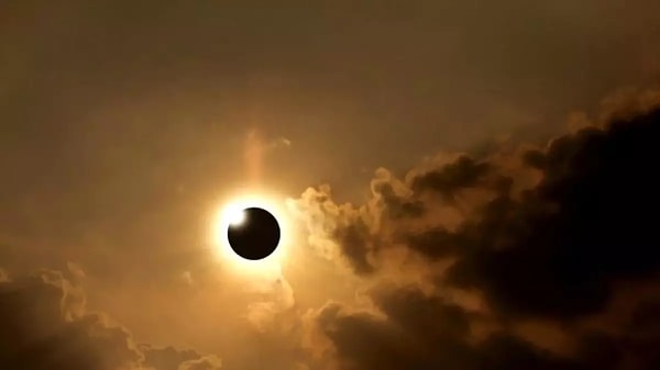 12 Ağustos tarihi neden seçildi?