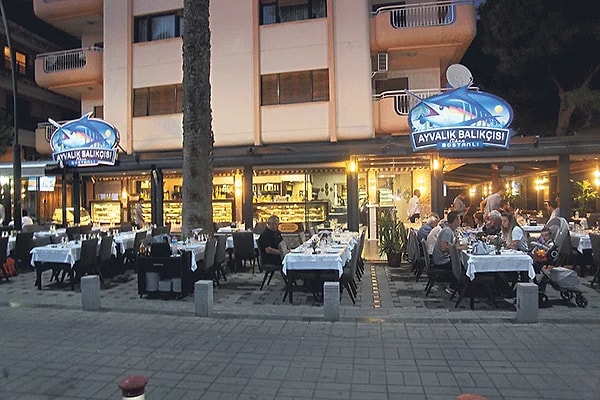 Ayvalık Balıkçısı Bostanlı