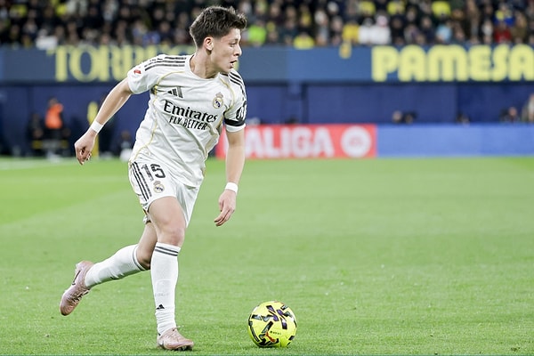 Basında da Arda'ya övgüler vardı.