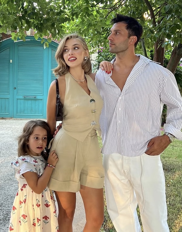 Ara sıra paylaşımlarıyla magazine gündem olan Gamze Erçel ve Caner Yıldırım sosyal medya fenomenliği yapıyor.