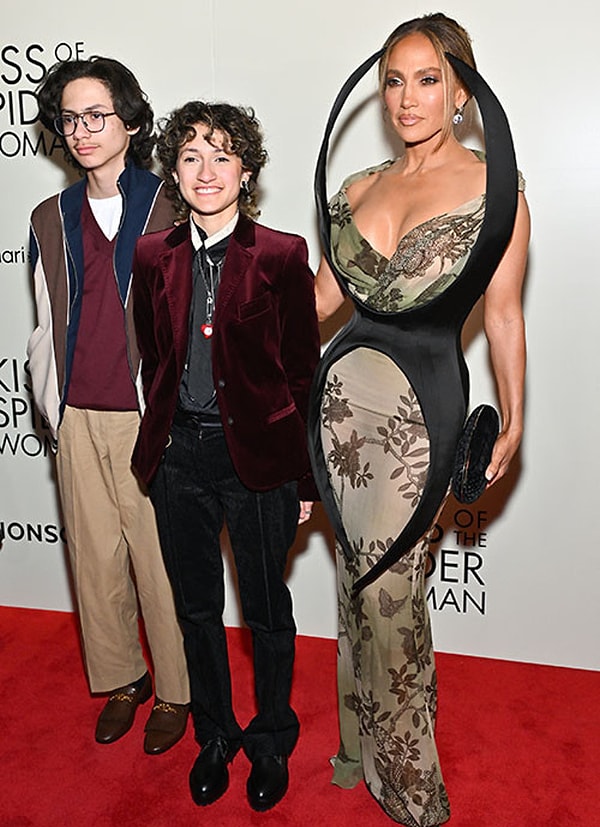 Jennifer Lopez, günlük hayatında bile stilinden ödün vermeyen isimlerden biri.