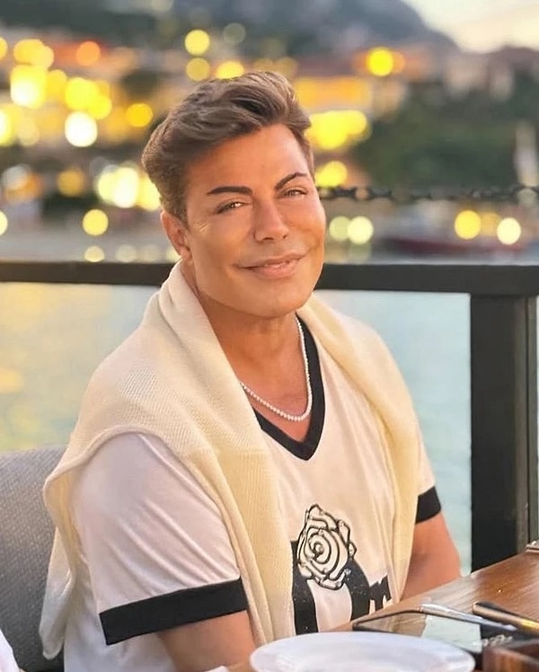 2018-2020 yılları arasında Kanal D’de yayınlanan “Gelinim Mutfakta”, ardından “Kuaförüm Sensin” ve “Gelin Görümce” programlarıyla televizyon kariyerini sürdürdü.