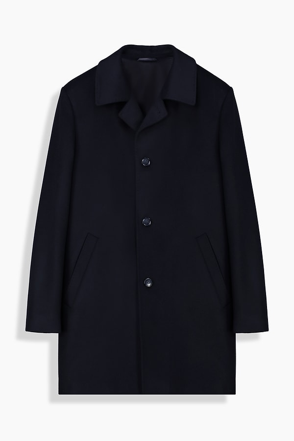 Ona aşkınız kadar sıcak tutacak bir kaban alabilirsin!