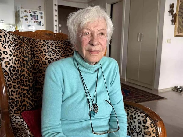 Defne Joy Foster'ın annesi Hatice Foster, kızının ölümünün 15. yıl dönümünde ilk kez konuştu.