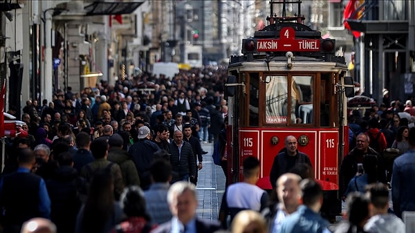 Türkiye İstatistik Kurumu (TÜİK), 2025 yılı Adrese Dayalı Nüfus Kayıt Sistemi sonuçlarını açıkladı.