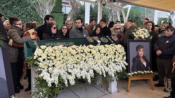 Üç ayı aşkın süredir yoğun bakımda yaşam mücadelesi veren Fatih Ürek, 30 Ocak akşamı tedavi gördüğü hastanede hayatını kaybetmişti.