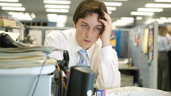 Gün içinde sohbet neredeyse yok, telefonla aramak alışkanlık olmaktan çıktı