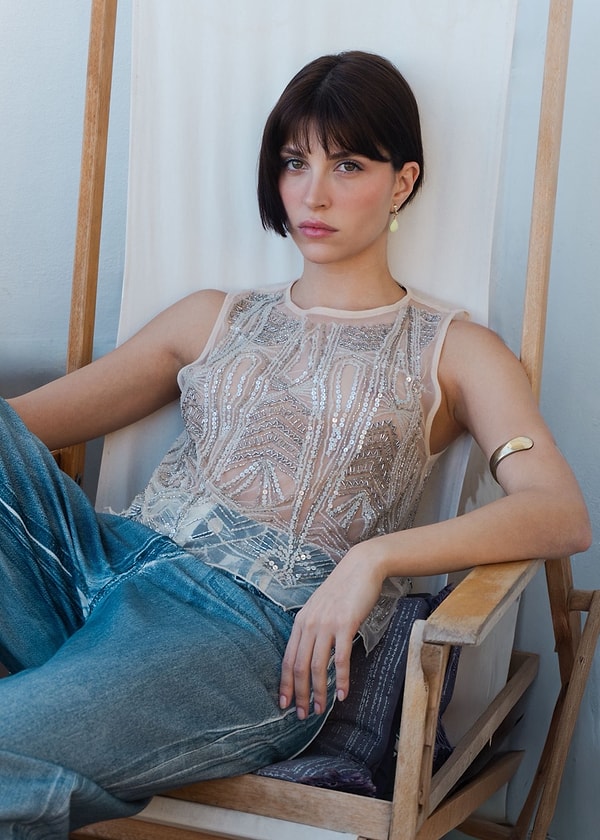 NOW ekranlarında yeni başlayan Yeraltı, daha ilk bölümüyle adından söz ettiren iddialı yapımlar arasına girdi.