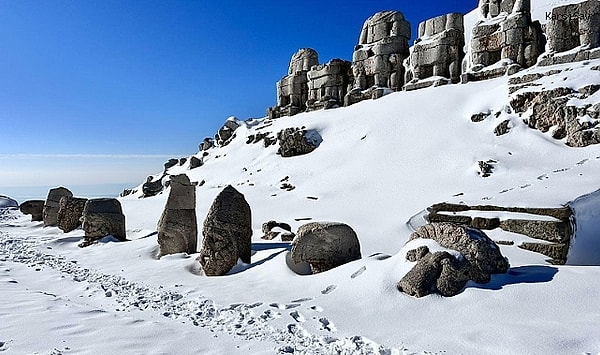 En kalabalık köy Adıyaman'da.