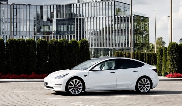 Tesla kararı temyize götürecek.