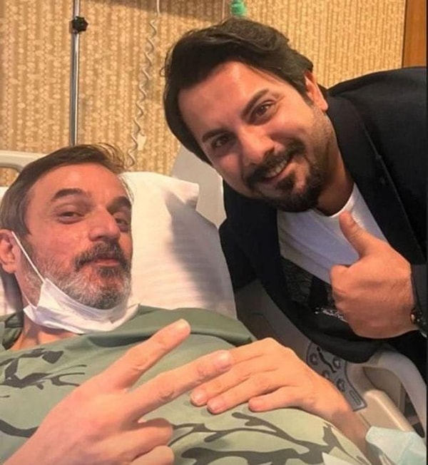 Ufuk Özkan'ın daha önce beraber çalıştığı kameraman Salih Kıvırcık, ünlü oyuncuya donör olmak istediğini abisini arayarak haber vermiş ve ikili yüzde yüz uyumlu çıkmıştı.