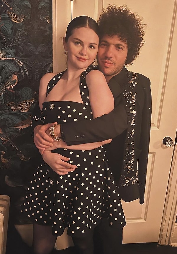 Dünyaca ünlü şarkıcı ve oyuncu Selena Gomez, son dönemde özel hayatıyla magazin gündeminde.