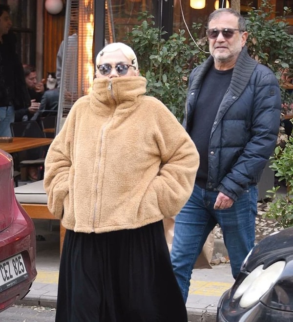 Bahsi geçen 40 yaşındaki veteriner beyefendinin Cihangir'de görüntülendiği kişi olup olmadığı da merak konusu oldu tabii.