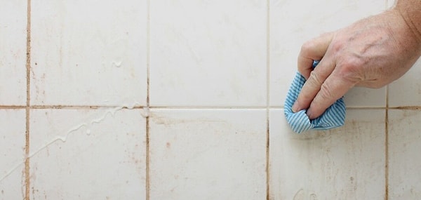 Fayans araları ve duşakabin rayları... Kabusun olmuş!