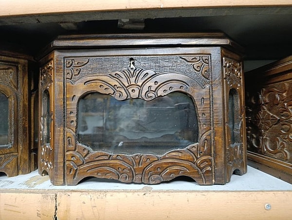 El oyması sandıklar, geçmişte Kahramanmaraş’ta çeyiz kültürünün vazgeçilmez bir parçasıydı.