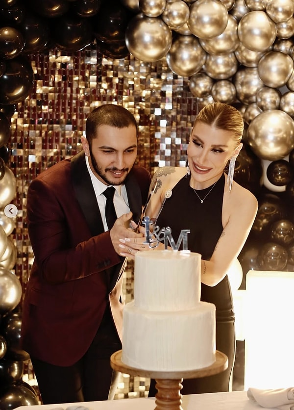 İrem Derici ile Melih Kunukçu’nun ilişkisi 2024 yılında başlamış, çift kısa sürede ilişkilerini ciddi bir boyuta taşımıştı.