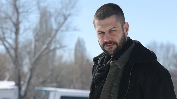 Show TV'nin sevilen dizisi Veliaht'ın kadrosu genişlemeye devam ediyor.