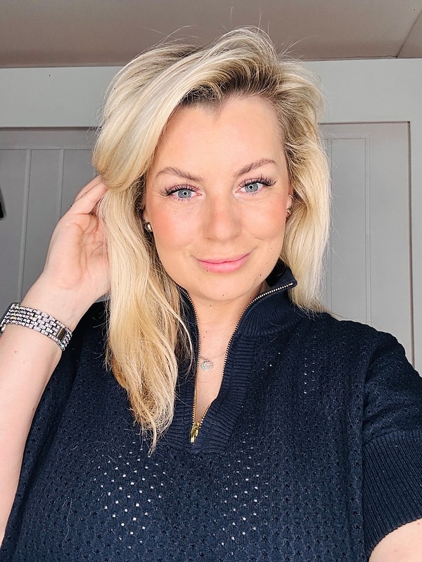 İngiltere’de yaşayan iki çocuk annesi bir kadın, boşanma sürecinin ardından hayatının bir anda altüst olduğunu ve bir dönem çocuklarıyla birlikte bir garajda yaşamak zorunda kaldığını anlattı.