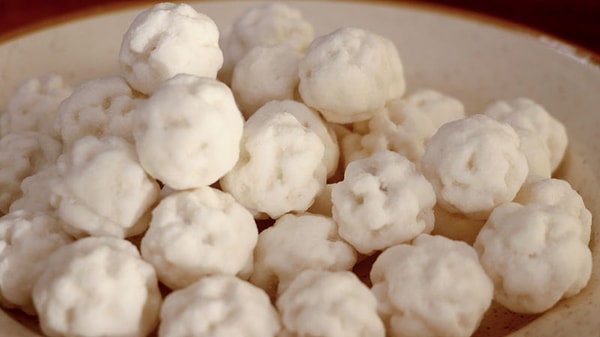 Dört kuşaktır kaynayan kazanlar... Şakşaki şekeri Osmanlı’dan kalan geleneklerden sayılıyor.