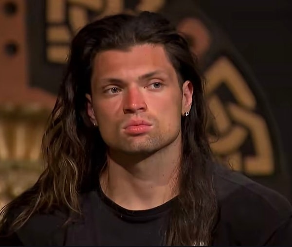 Survivor'da elenen isim Onur Alp oldu.