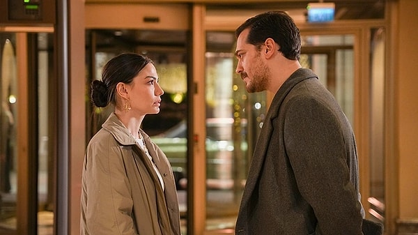 3. Eşref Rüya'da bir oyuncu diziden ayrılıyor.