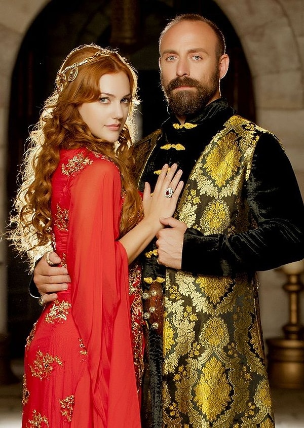 Meryem Uzerli and Halit Ergenç, whom we first encountered in 'The Magnificent Century', made such a profound impact that they have long since secured their place among legendary screen duos.