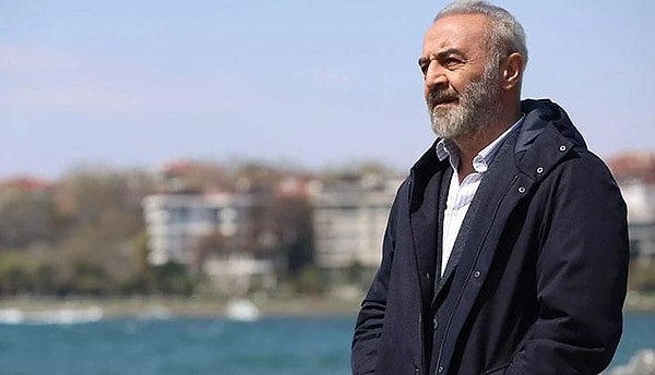 Özellikle ilk sezonuyla fırtına gibi esen İnci Taneleri ekranlara veda ediyor.