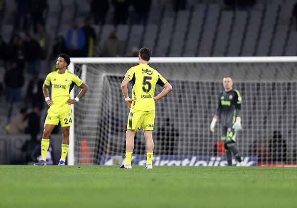 Yönetim toplantı kararı aldı.