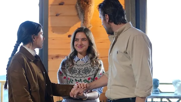 Kendi günlerinin lideri Taşacak Bu Deniz ve Uzak Şehir, haftalık reytinglerde zirve için yarışmaya devam ediyor.