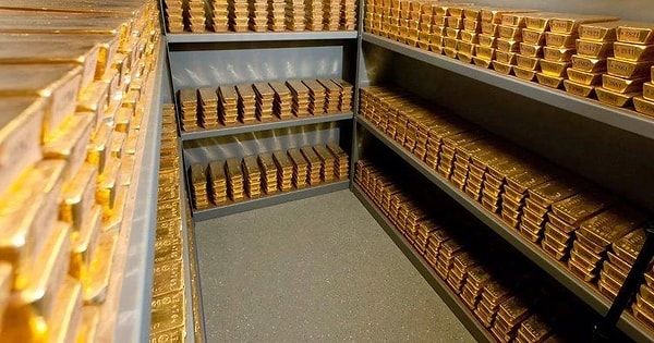 Dünya altınının büyük kısmı İsviçre'den geçerek Asya pazarlarına ulaşıyor.