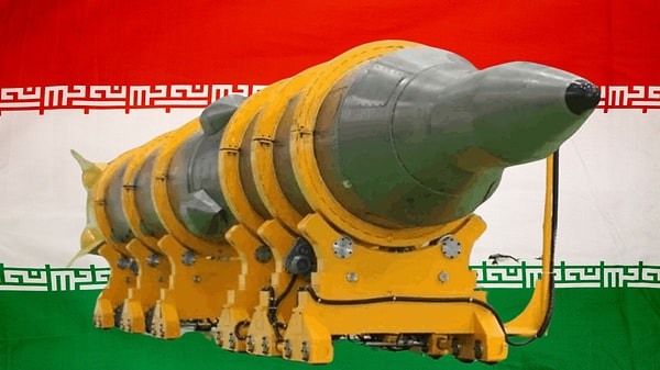 İran Devrim Muhafızları, “Siccil” ismini verdikleri yeni füzelerinin ilk kez kullanıldığını açıkladı.