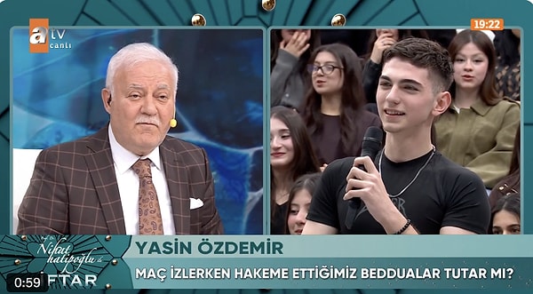"Maç izlerken hakeme ettiğimiz beddualar tutar mı?"