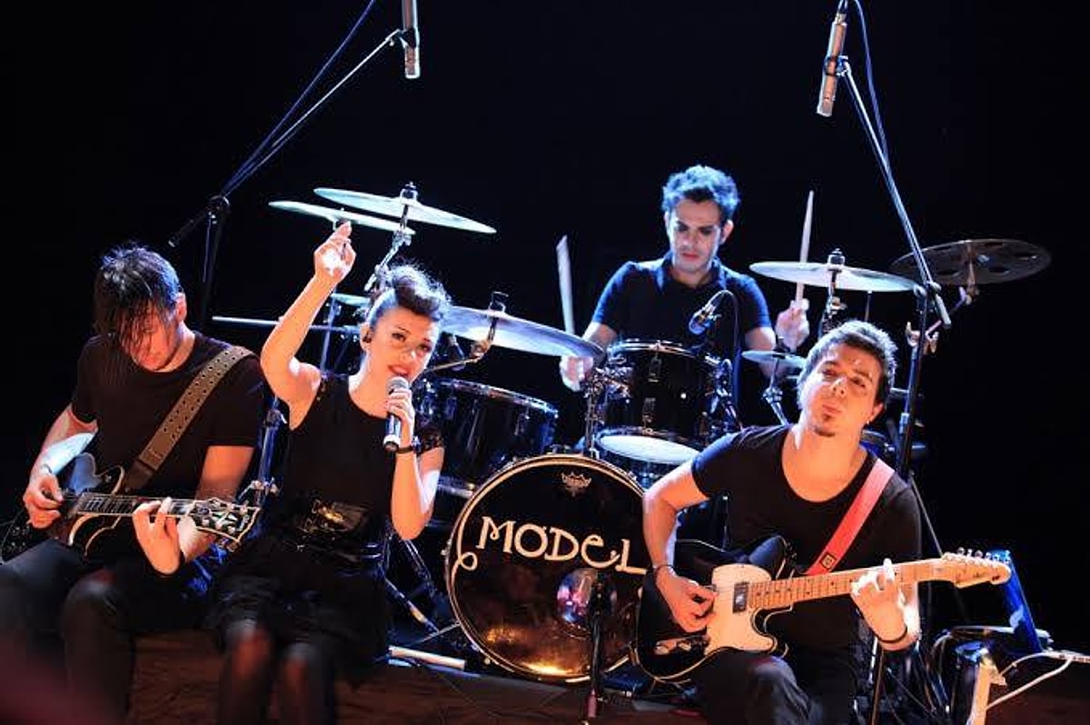 The Model Band Reunites After Years Apart! - Onedio