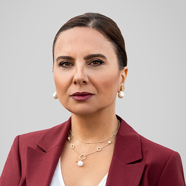 Şimdiyse deneyimli oyuncu Goncagül Sunar projeye dahil oldu.