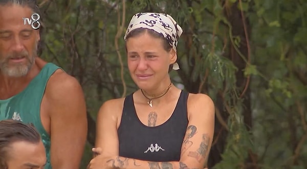 Dominik'teki fırtına nedeniyle yarışmacılar adalarına dönemedi!