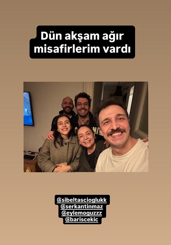 Bugünse Emrah Altıntoprak Instagram paylaşımıyla gündeme geldi.