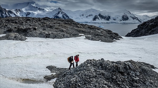 Antarktika, "barış ve bilime adanmış" bir statüde korunuyor.
