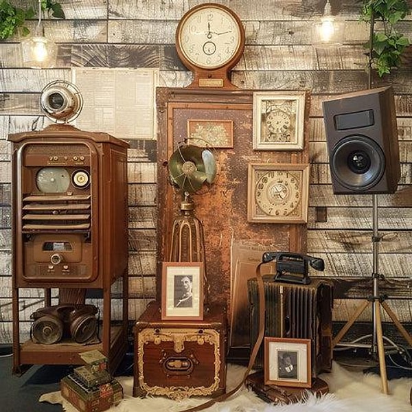 Kişiliğinizi yansıtan vintage objelerle köşenize bir ruh katmalısınız.